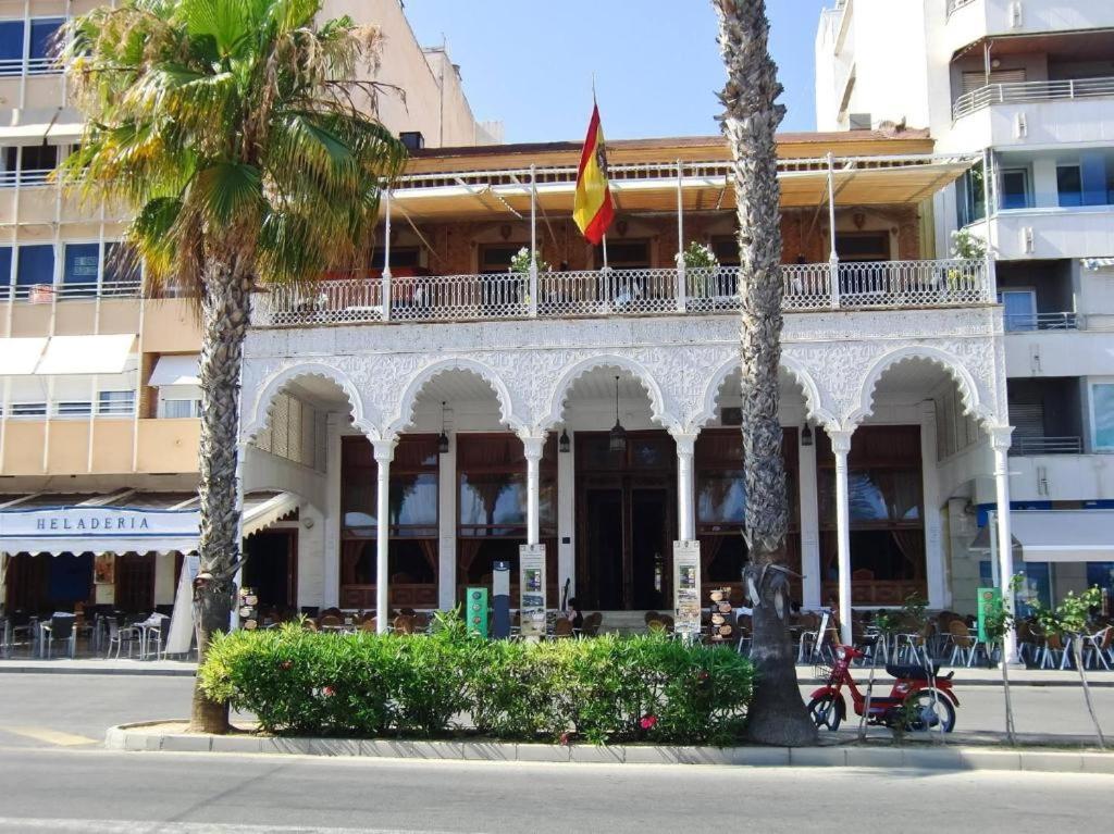 Apartamento Cerca A La Playa Del Cura ! Cura Beach 또레비에하 외부 사진